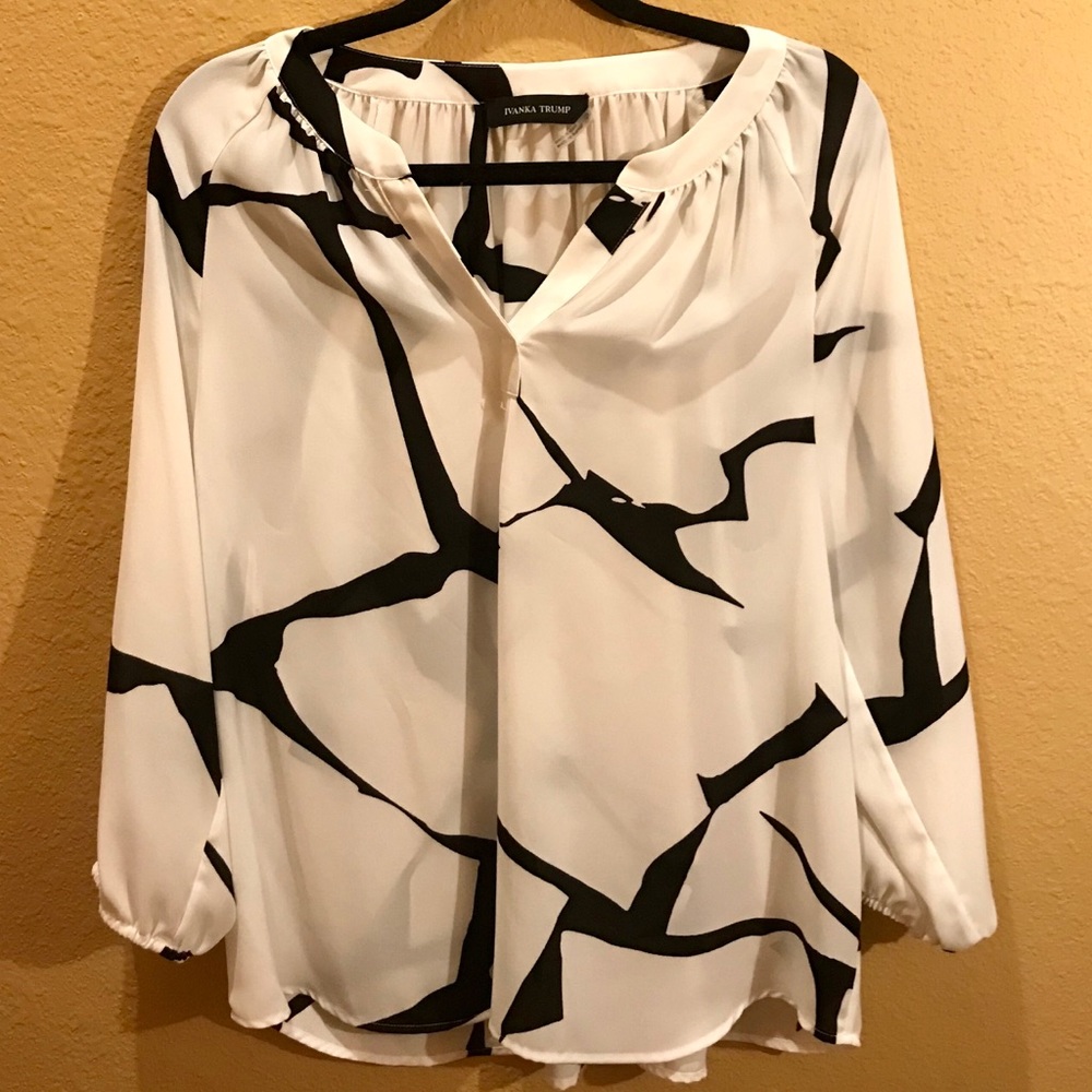 Ivanka Trump 3/4 Sleeve Sheer Top Size Large